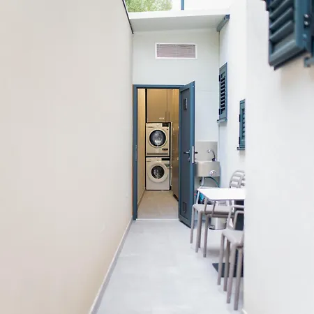 Luxury Karigo Μακάρσκα