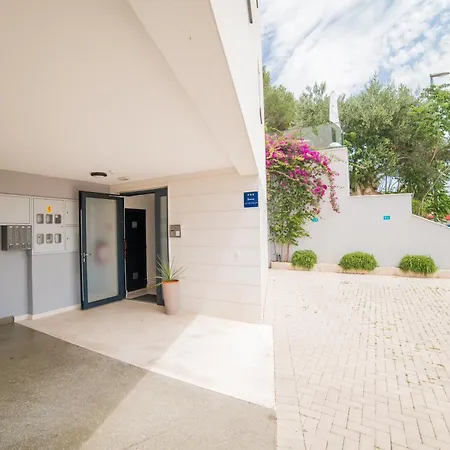 Luxury Karigo Διαμέρισμα Μακάρσκα
