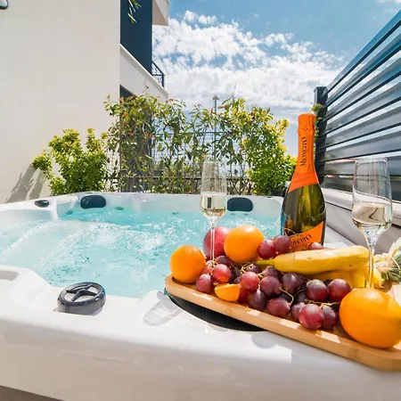 Luxury Karigo Apartamento