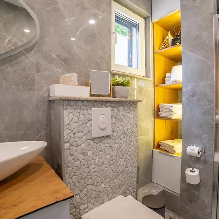 Lejlighed Luxury Karigo *