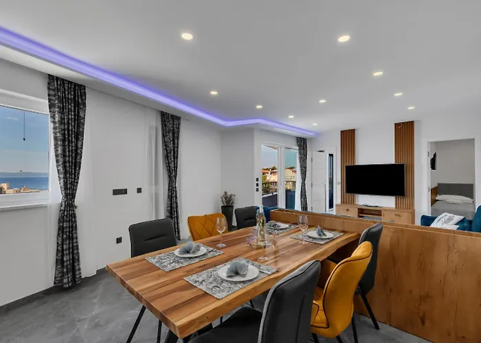 Luxury Karigo Makarska