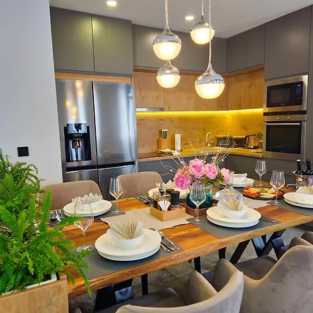 Luxury Karigo Apartman Makarska