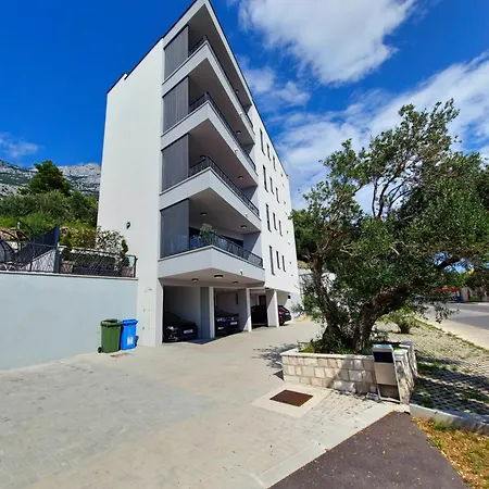 Luxury Karigo Apartman *
