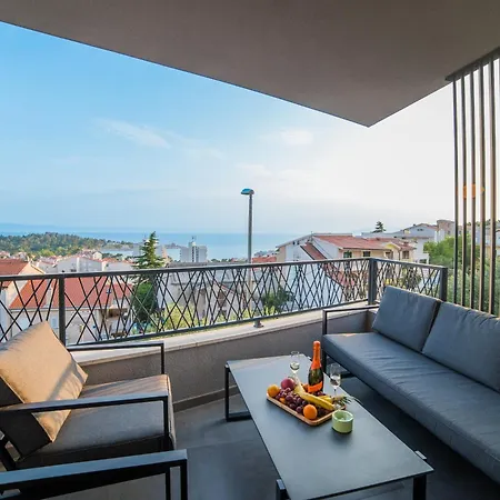 Luxury Karigo Апартаменты Макарска